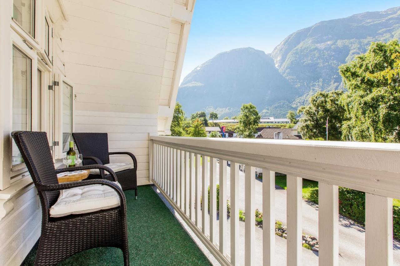 Hotel Vik *